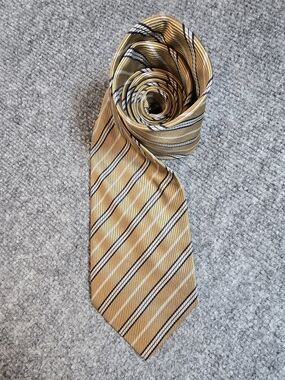 Hugo Boss Made in Italy Silk Tie Gold Black Striped Designer Necktie (Small Spot